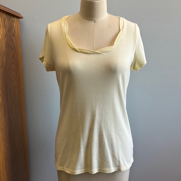 Essentials by Maggie light yellow tee - Picture 1 of 4